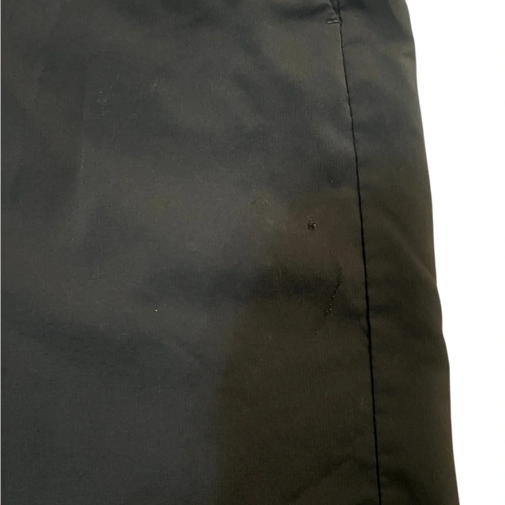 Chaps Men's Black Flat Front Golf Stretch Shorts Size 32